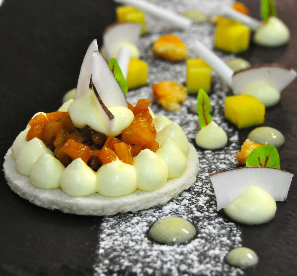 Hotel Restaurant Pavillon Bleu Olivet  Ngoại thất bức ảnh